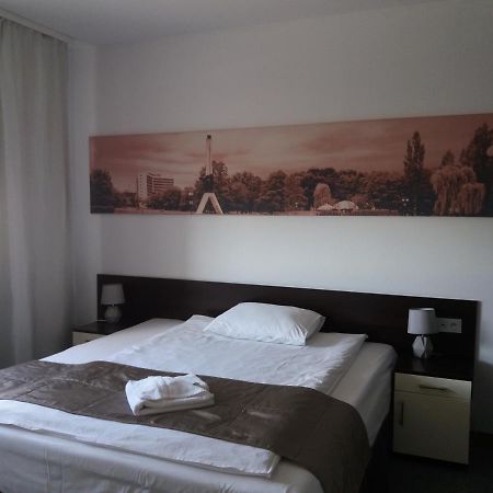 Gloria Panzió Tychy Kültér fotó